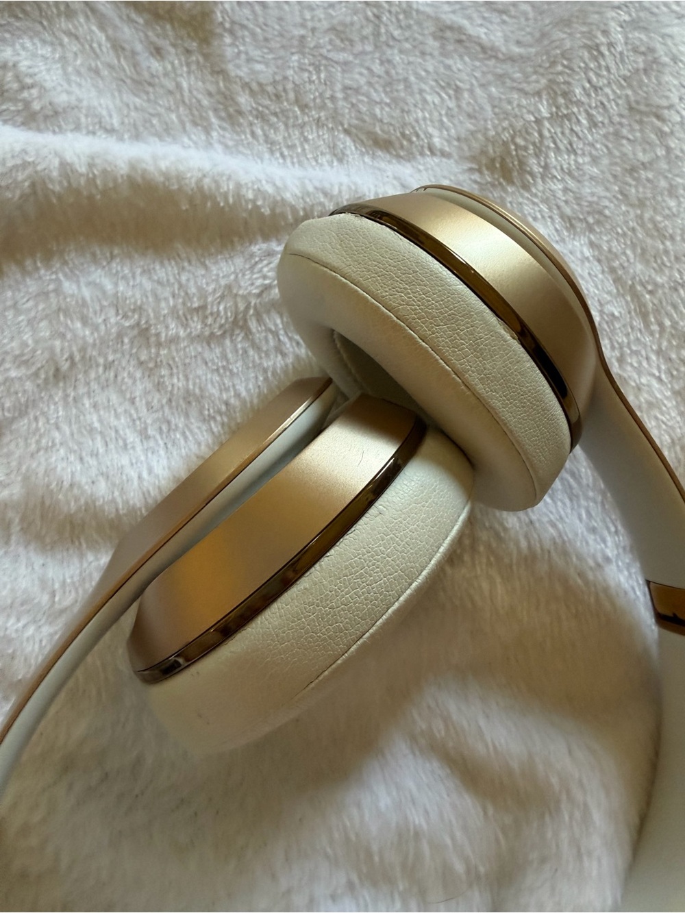 Beats by Dre beatssolo3 wireless headphones - Picture 10 of 10